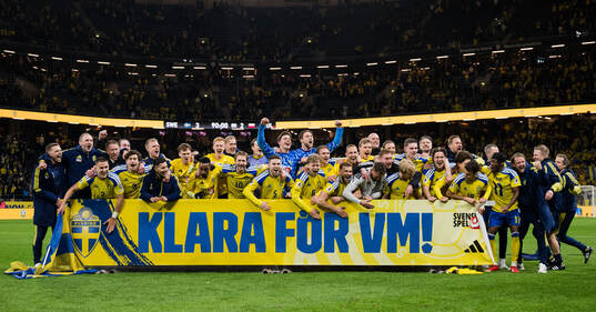 Players of Sweden celebrate