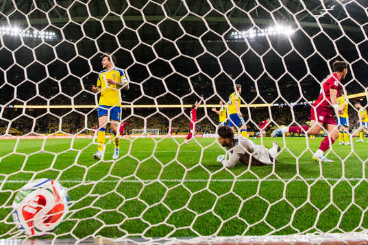 Goalkeeper Kristoffer Nordfeldt and Victor Nilsson
