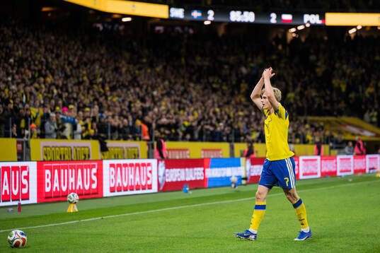 Lucas Bergvall of Sweden
