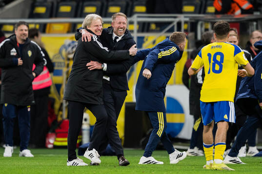 Head coach Graham Potter of Sweden celebrates