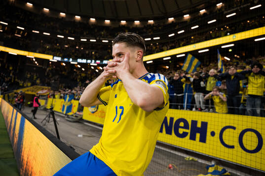 Viktor Gyökeres of Sweden celebrates
