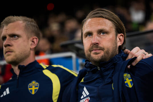 Assistant coach Björn Hamberg