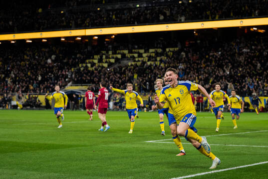Viktor Gyökeres of Sweden celebrates