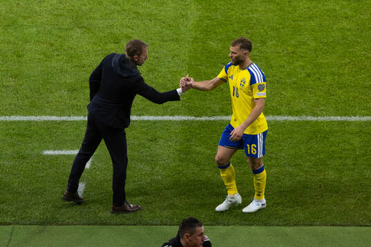 Head coach Graham Potter and Jesper Karlström of Sweden