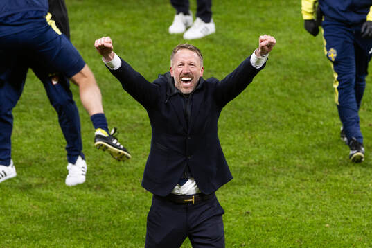 Head coach Graham Potter of Sweden celebrates