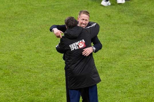 Head coach Graham Potter of Sweden celebrates