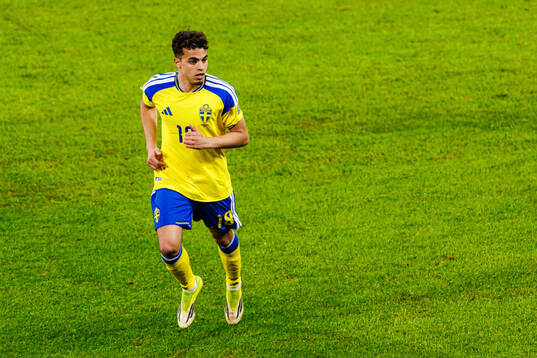 Yasin Ayari of Sweden