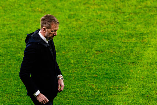 head coach Graham Potter of Sweden looks dejected