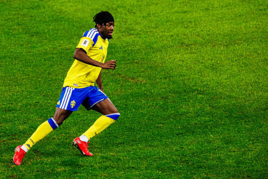 Anthony Elanga of Sweden