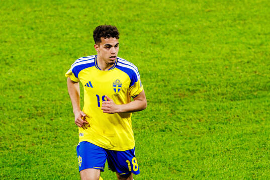 Yasin Ayari of Sweden