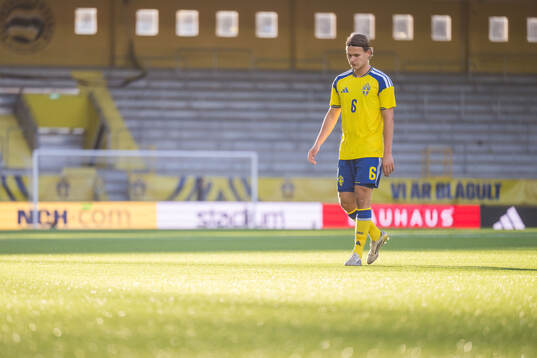 Markus Karlsson of Sweden looks dejected