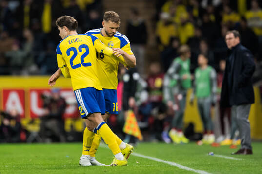 Besfort Zeneli and Jesper Karlström of Sweden