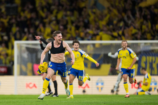 Viktor Gyökeres of Sweden celebrates