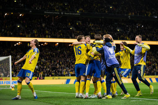 Mattias Svanberg of Sweden celebrates