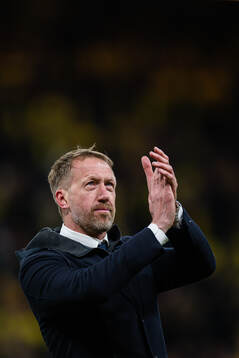 Head coach Graham Potter of Sweden celebrate