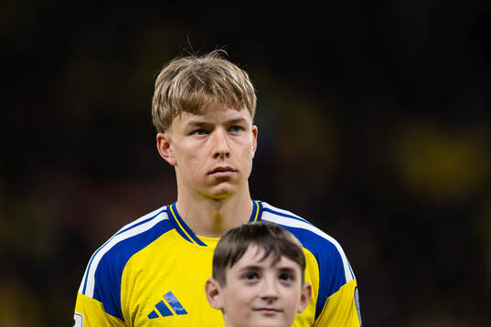 Daniel Svensson of Sweden at line up