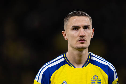 Gustaf Lagerbielke of Sweden at line up