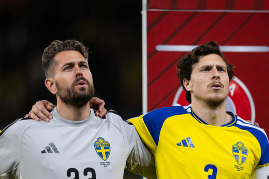 Goalkeeper Kristoffer Nordfeldt and Victor Nilsson