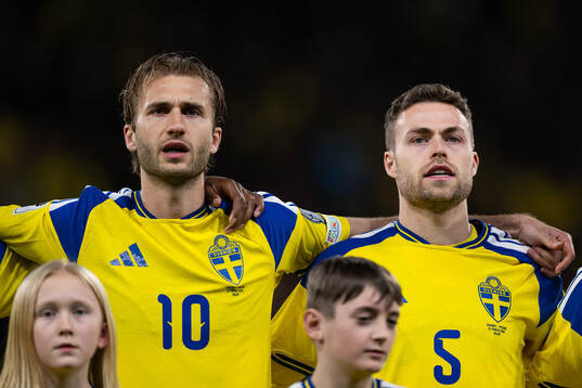 Benjamin Nygren and Gabriel Gudmundsson of Sweden at line up