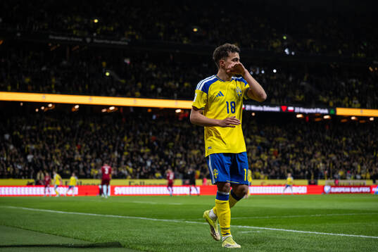 Yasin Ayari of Sweden