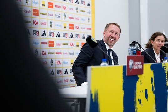 Head coach Graham Potter