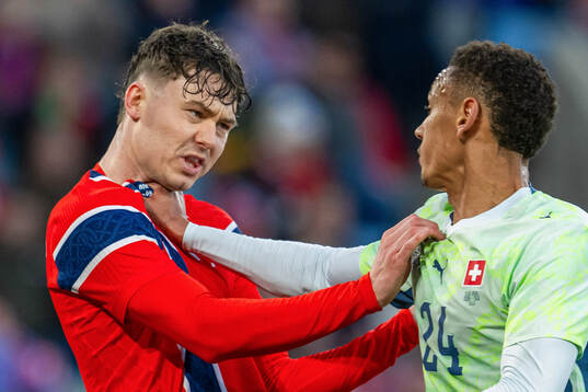 Jørgen Strand Larsen of Norway and Luca Jaquez of