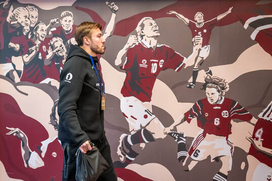 Fredrik André Bjørkan of Norway arrives