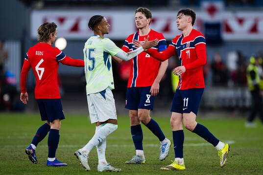 Djibril Sow of Switzerland and Jørgen Strand Larsen of