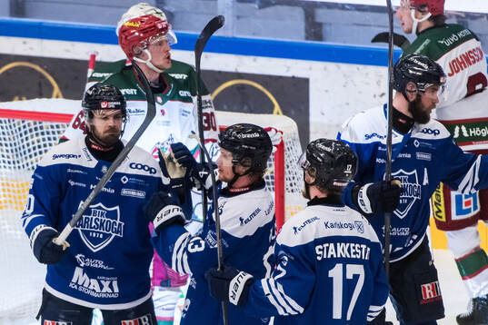 Karlskogas Kalle Jellvert jublar