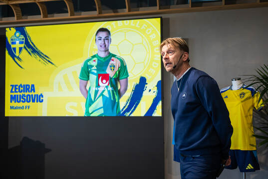 Head coach Tony Gustavsson of the Swedish women's national