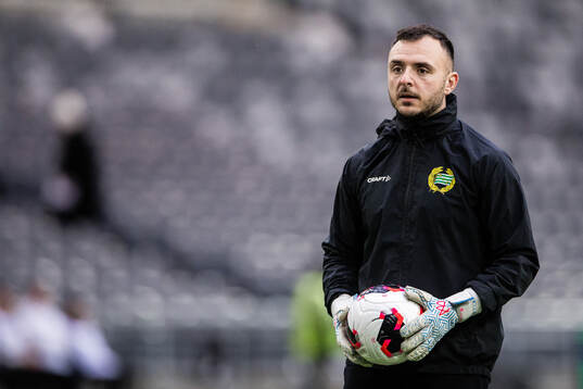 Goalkeeper coach Aleksandar Vasilic of Hammarby