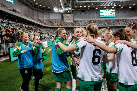 Vilde Hasund of Hammarby celebrates the 2-0 goal