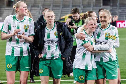 Emilie Bragstad, Elin Sørum, Emilie Joramo and Alice