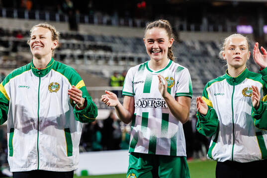 Svea Rehnberg of Hammarby celebrates