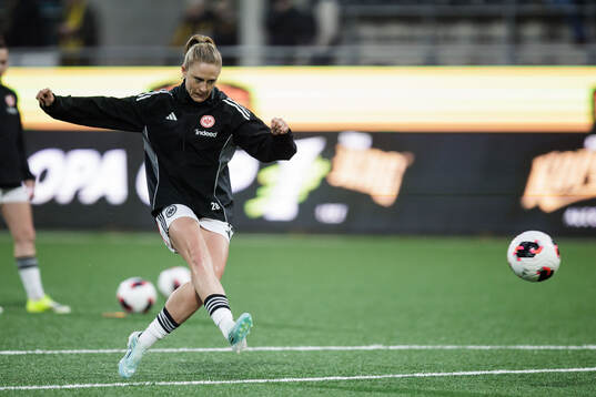 Rebecka Blomqvist of Eintracht Frankfurt