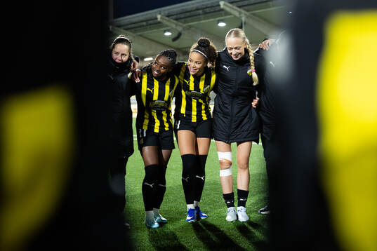 Monica Jusu Bah, Felicia Schröder and Lisa Löwing of