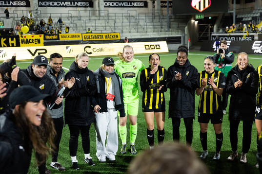 Players of Häcken celebrate