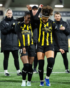 Monica Jusu Bah and Felicia Schröder of Häcken celebrate