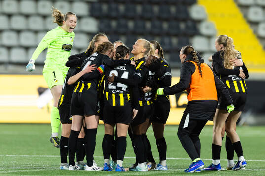 Players of Häcken celebrate