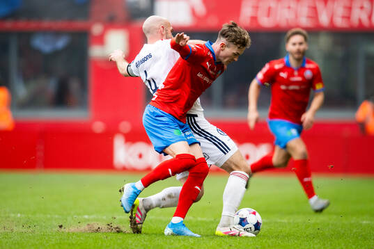 Helsingborgs Alexander Johansson och Östers Sebastian