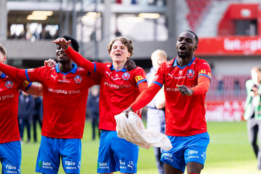 Helsingborgs Adam Akimey jublar