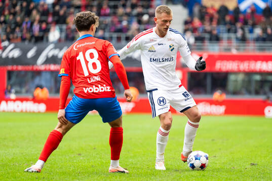 Östers Dennis Olsson