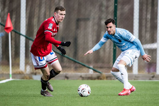 Karlstads Christian Marigliano och Gefles Deniz Yaldir