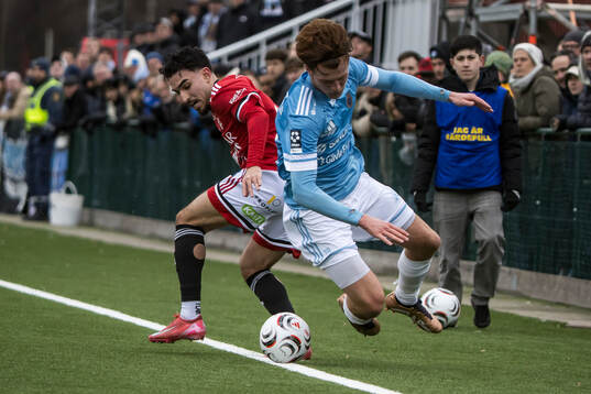 Karlstads Renan Correa Faustini och Gefles Carl Millard
