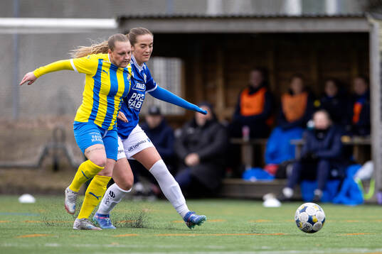 Eskilsminnes Alma Bertilsson och Halmstads Ellen Welandson