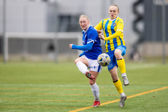 Halmstads Nellie Brynéus och Eskilsminnes Sanna Jonhag