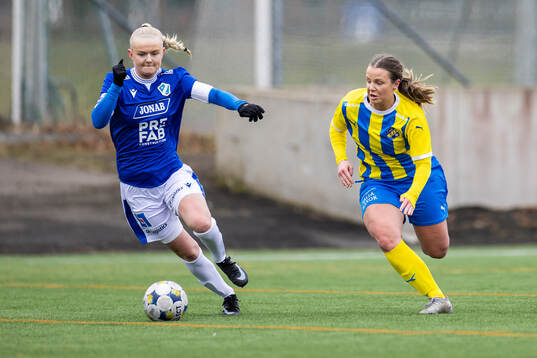 Halmstads Tilde Duphorn och Eskilsminnes Ebba Järvensivu