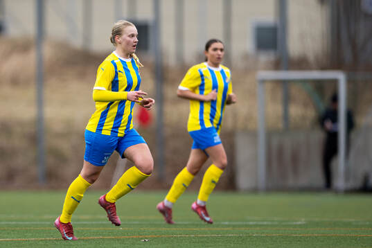 Eskilsminnes Alma Manner och Thea Staffansson