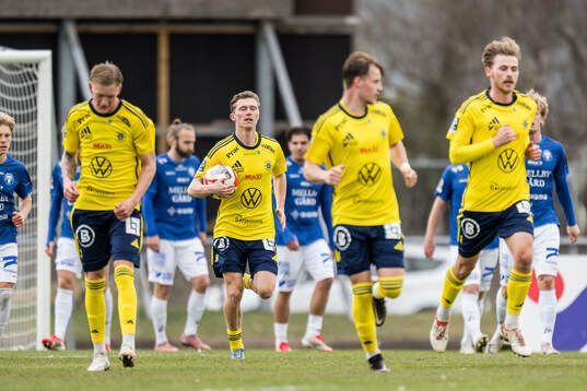 Ängelholms Anton Nilsson jublar