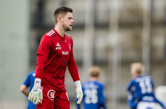 Ängelholms målvakt Robin Streifert deppar